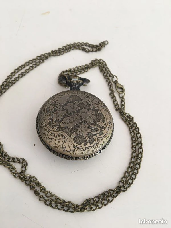 Alice in Wonderland pocket watch – photo 3